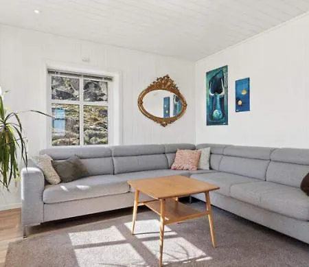 Ferienhaus Ragnahuset - Koselig Minihus I Fiskevaer *